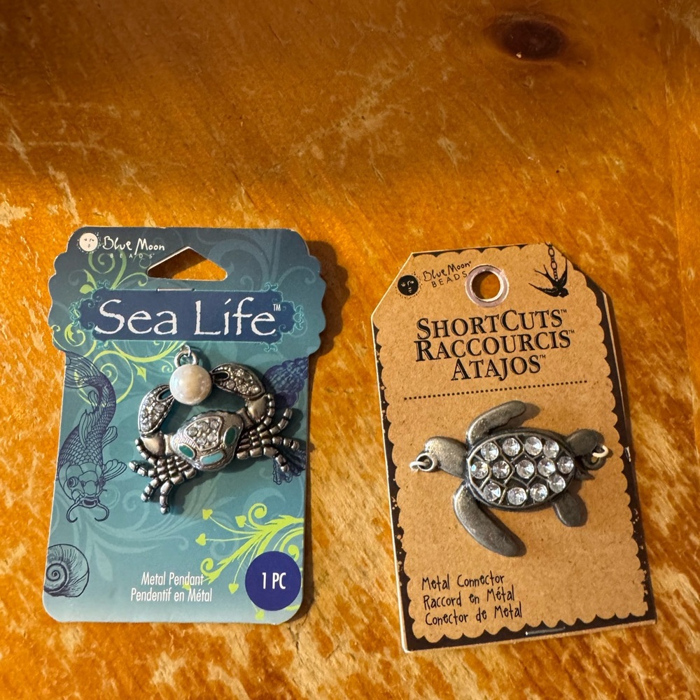 Sea Life Metal Pendant - Silver Crab Design and turtle - fun for making jewelry